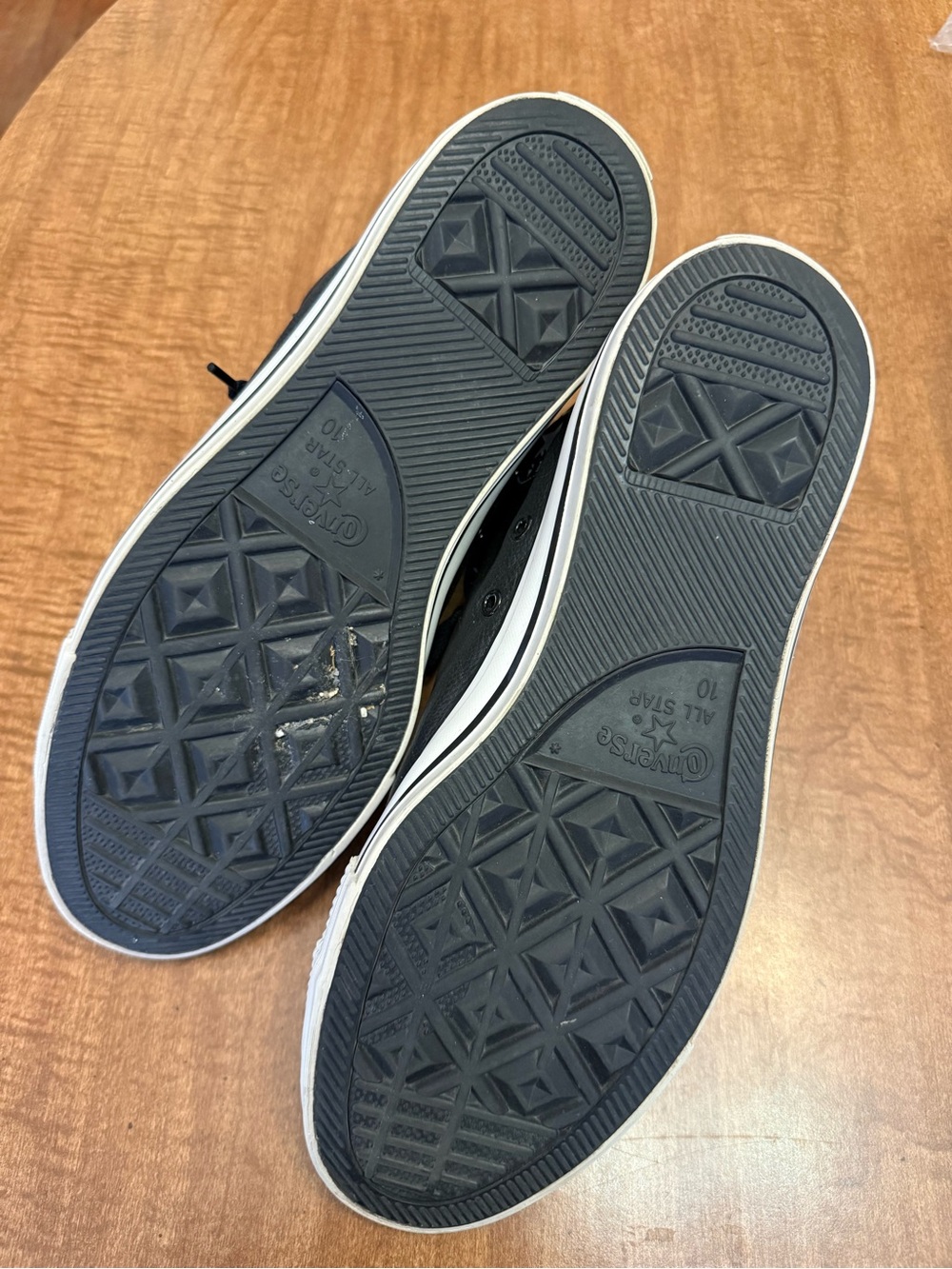 Converse Men’s Black Leather Sneakers - Picture 5 of 6